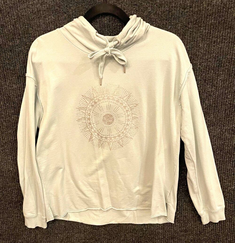 EUC C&C Light Sage Green California Celestial Sun Mandala Lightweight Hoodie M